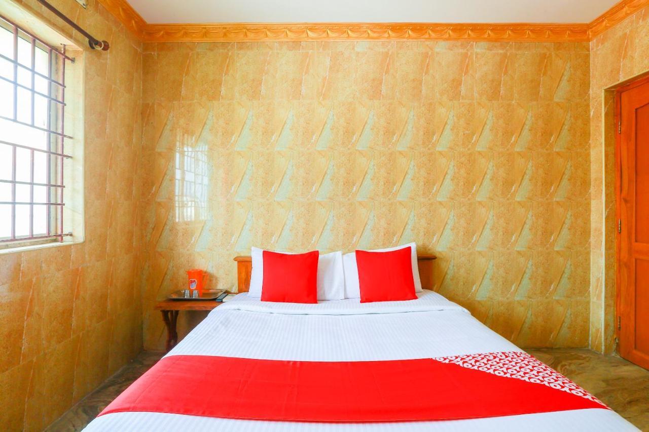 Oyo 68796 Shanthi Mahal Chennai Exteriör bild